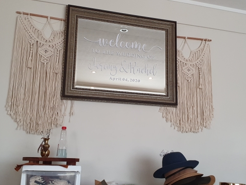 Wedding Welcome Mirror Vinyl S – обзор и цена Vinyl Floor Plank