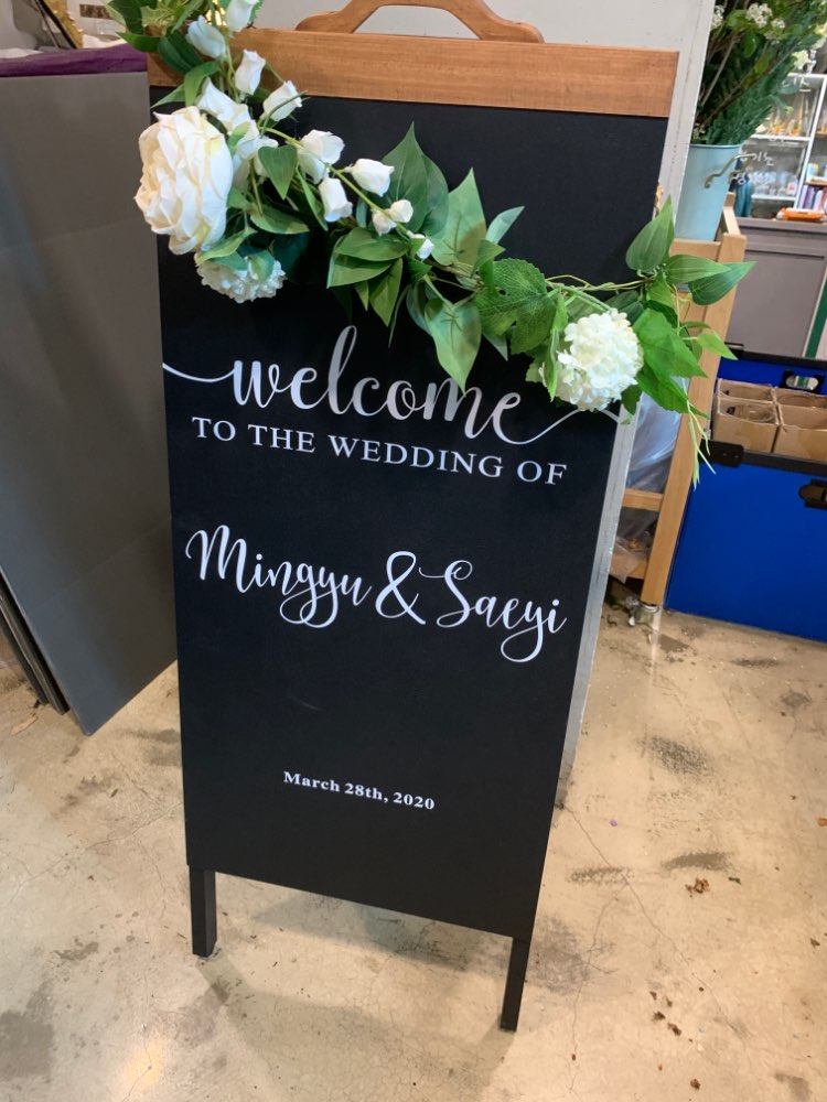 Wedding Welcome Mirror Vinyl S – обзор и цена Vinyl Floor Plank